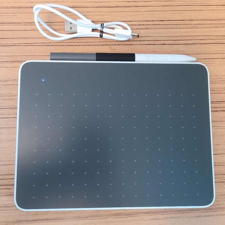 와콤 원 펜 타블렛 소형 CTC4110WL--0