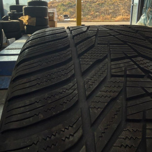 g8x m2 m3 m4 윈터타이어 팝니다 트레드신품급 275 35 19 285 30 20