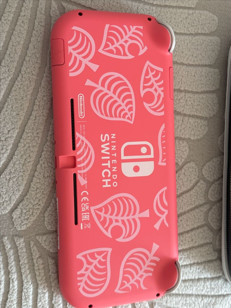 닌텐도 스위치 라이트 핑크 에디션--3