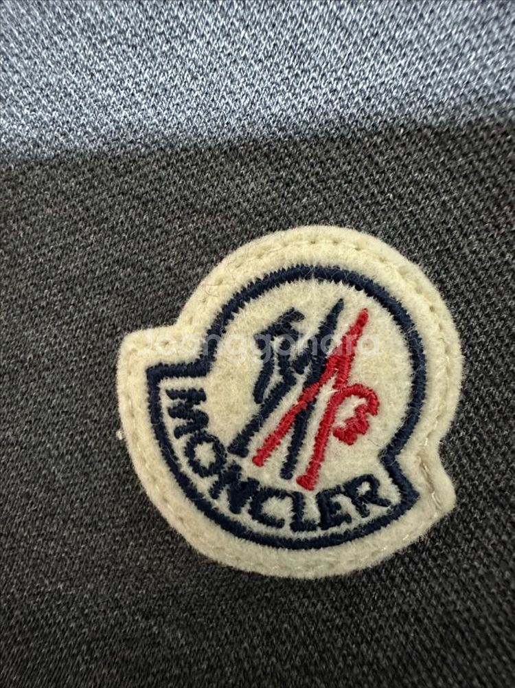 몽클레어 남성 폴로티셔츠 XL 새상품 105--4