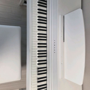 야마하 clp-635 디지털피아노