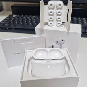 에어팟 프로3세대 본체 풀박스 이미지