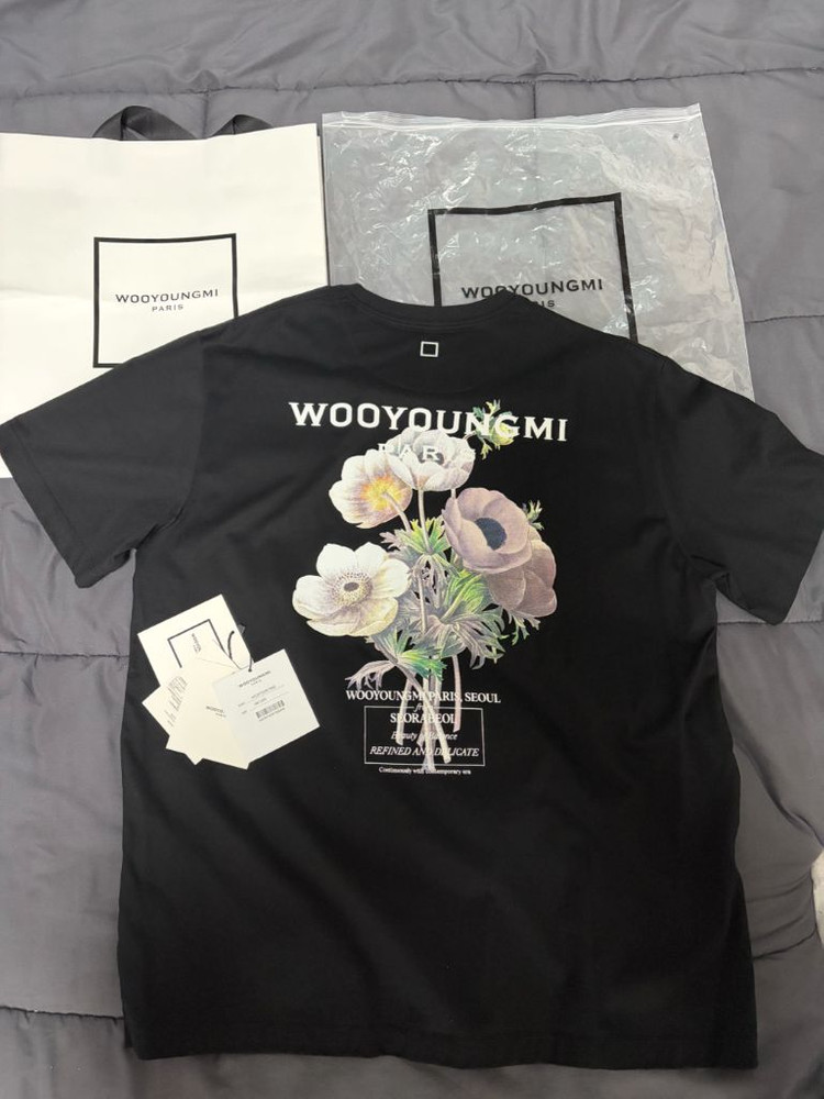 23FW(48)정품 새상품 우영미 플라워 반팔티 블랙 W233TS067--1