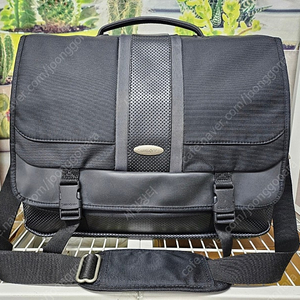쌤소나이트 빅사이즈 15인치 노트북가방 메신저백 크로스백 BC81