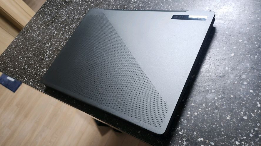 아수스 제피러스 라이젠9 하이엔드 노트북/RTX4070 이미지