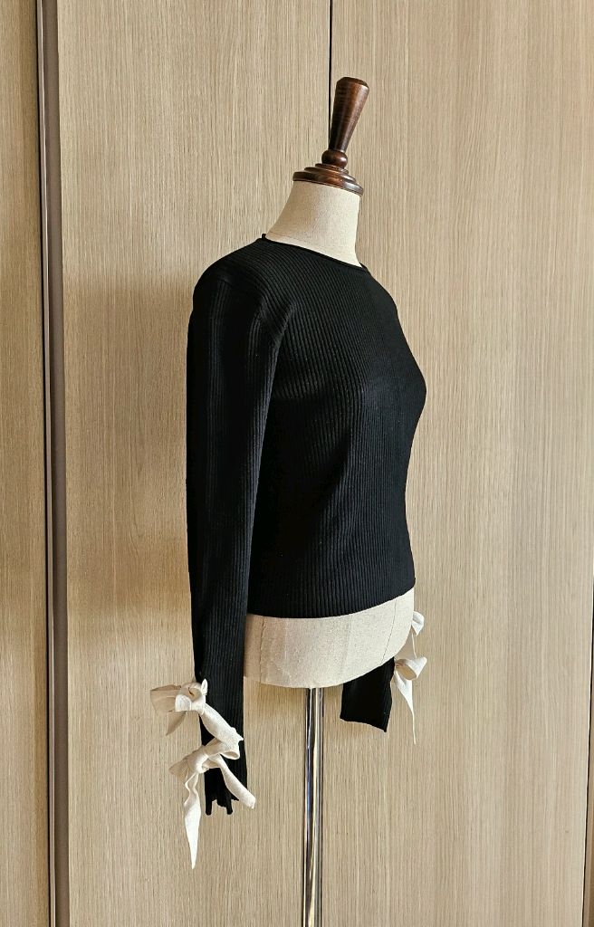 자라(ZARA) 골지 니트 리본 슬리브 탑 / 세미크롭M--4