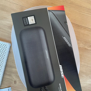 보스 사운드링크 플러스 포터블 스피커 판매합니다.