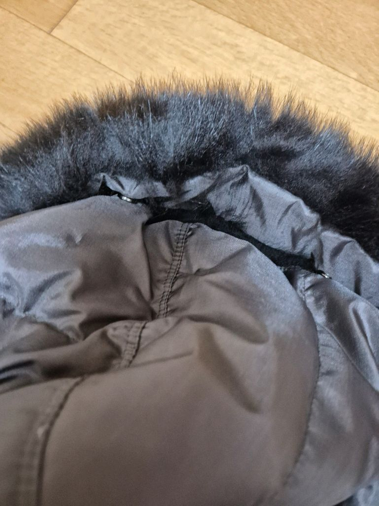 버버리 아비데일 패딩 다크그레이 (S 사이즈) 이미지