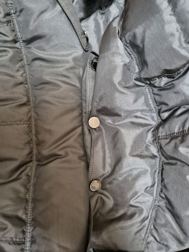 버버리 아비데일 패딩 다크그레이 (S 사이즈) 이미지