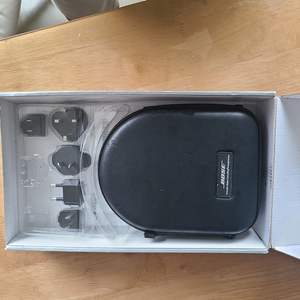 보스 QC3 헤드폰 박풀과 배터리 2개 추가 상품