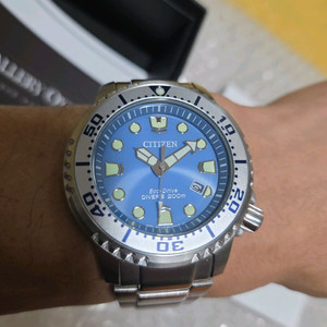 시티즌 프로마스터 다이버 200방수 상태굿