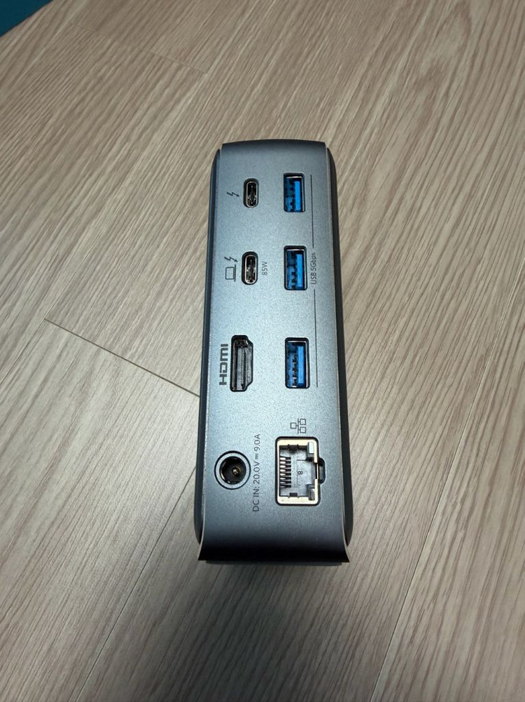 앤커 Anker 썬더볼트3 독 도킹스테이션 13-in-1 판매합니다--3