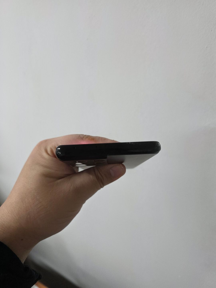 갤럭시 S21울트라 팬텀블랙 256기가 SS급 팔아요~--4