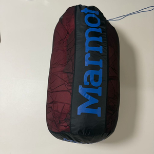 마모트 쿰(CWM) 극동계 침낭