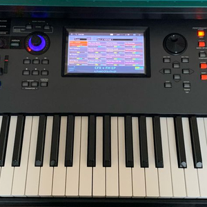 YAMAHA MONTAGE 8 팝니다