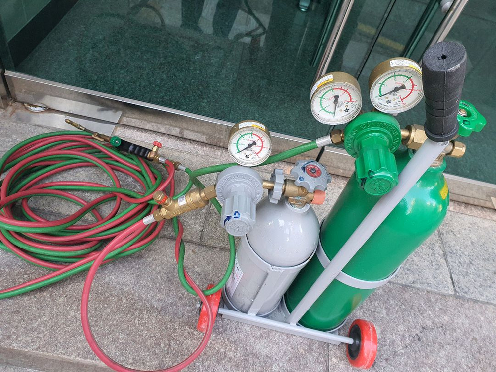 말타니 산소 용접기 풀셋트 팝니다--3