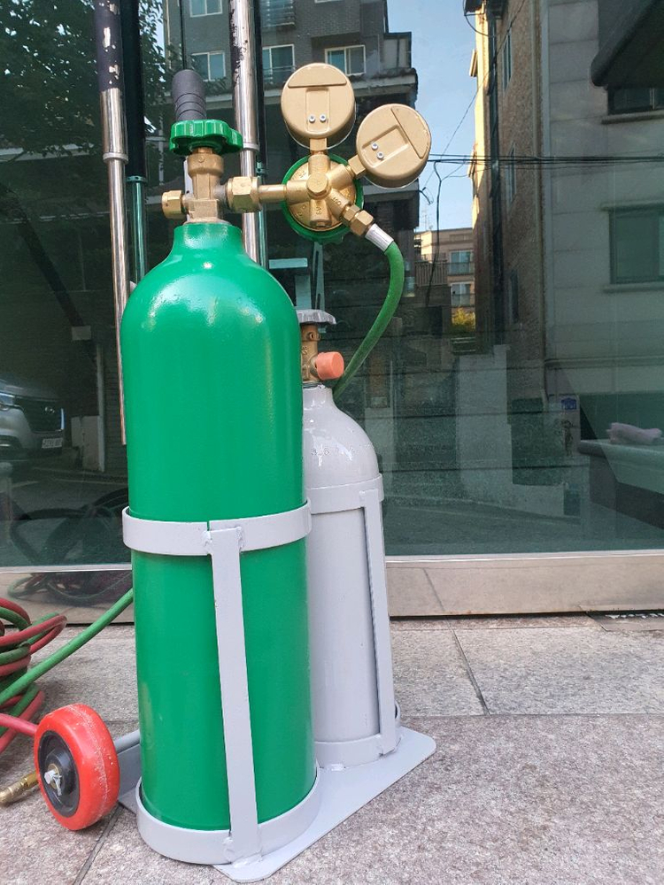 말타니 산소 용접기 풀셋트 팝니다--7