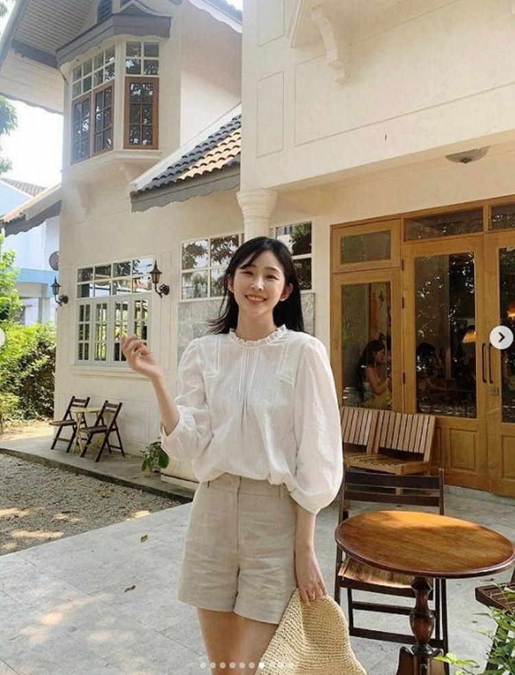 유에르 줄리 레이스 블라우스 아이보리--1