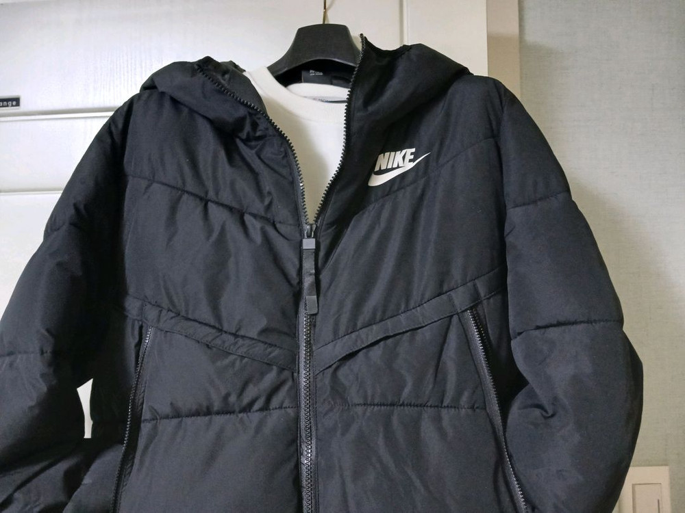 나이키 패딩 점퍼. XL--3
