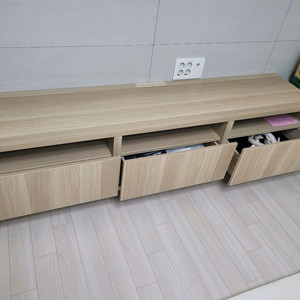 이케아 BESTA 베스토 TV 거실장