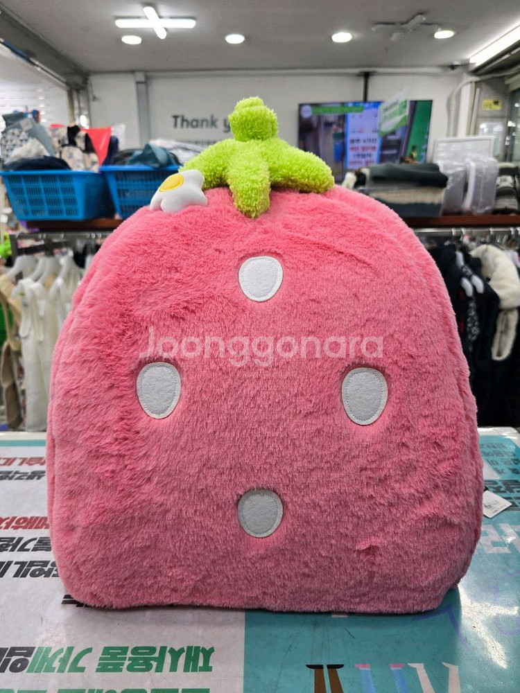 [새제품] 펫파라다이스 딸기 펫 하우스/ 소형 강아지집--4