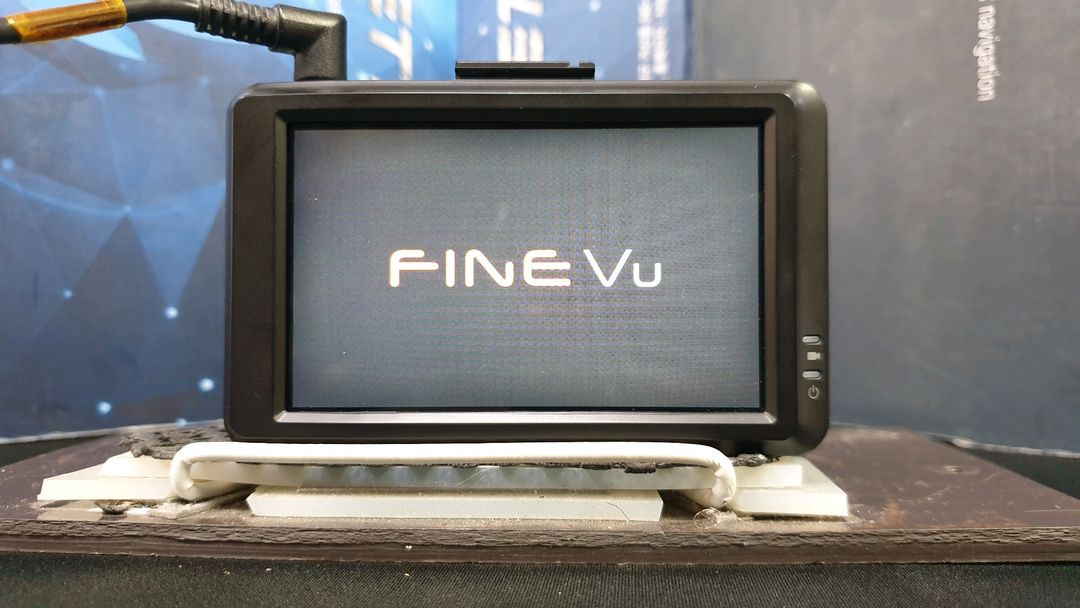 정비된 파인뷰 X3000 앞쪽 본체만.--1