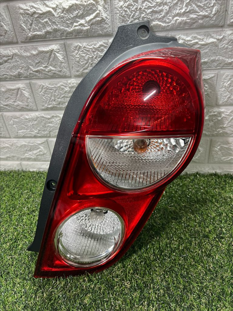 쉐보레 스파크 후미등.브레이크등.데루등 1대분 이미지