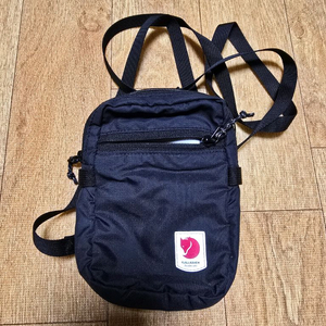 피엘라벤 크록스백