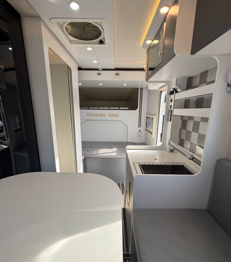 봉고3 캠핑카 휴먼560--9