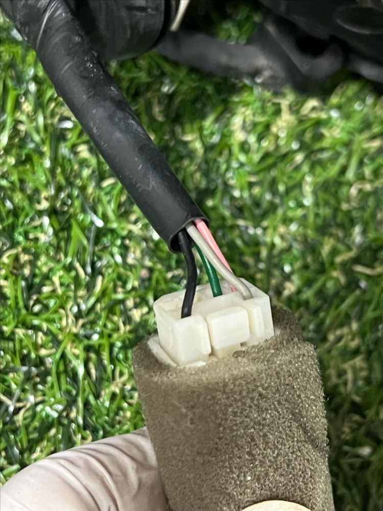 현대 더뉴 아반떼 MD 일반 후미등 테일램프 4핀 1대분 이미지