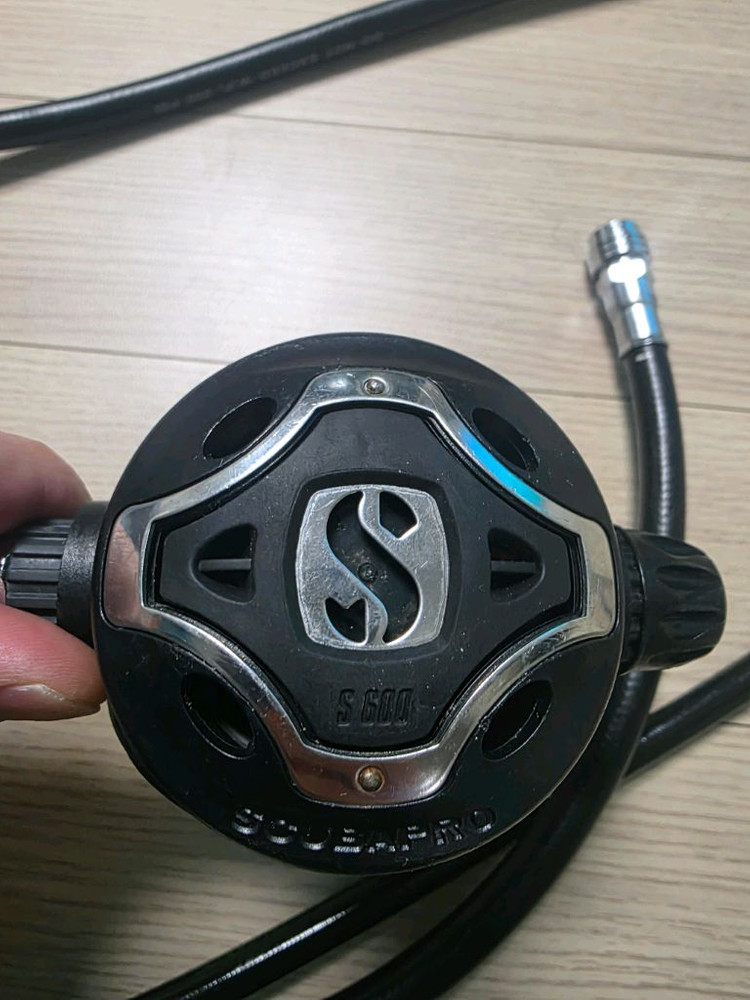 스쿠버프로 mk25 s600 스쿠버다이빙 이미지