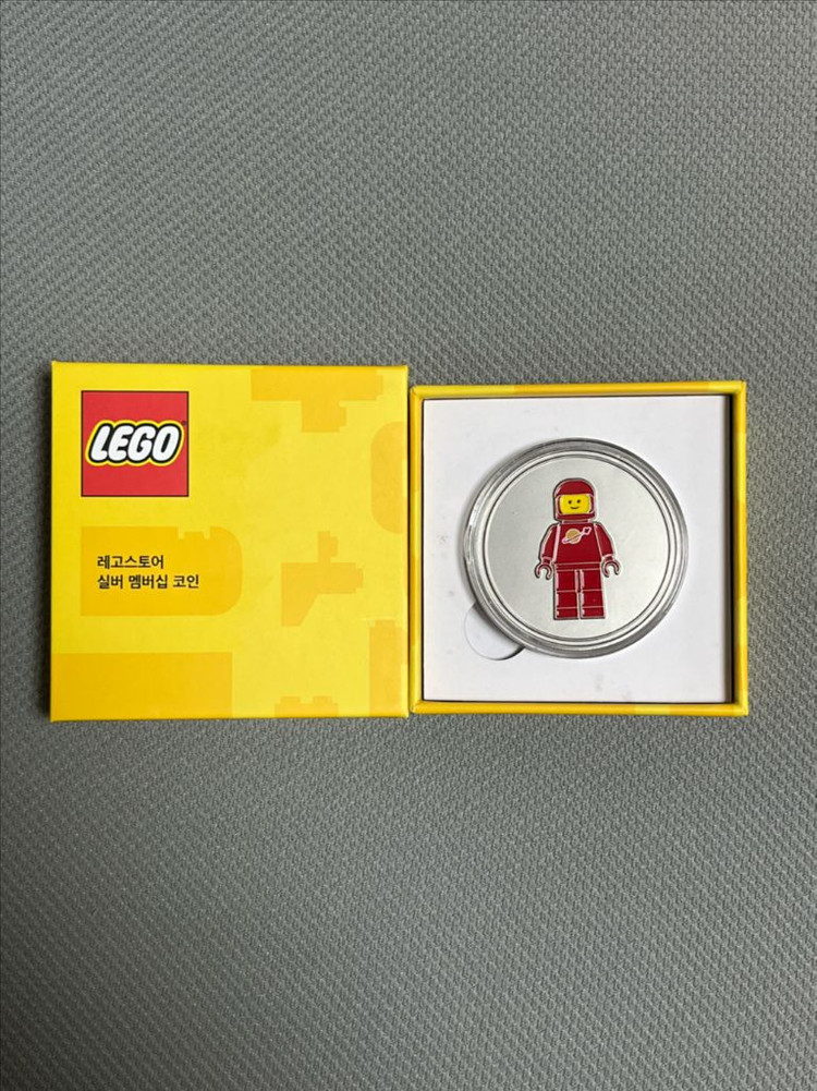 레고스토어 실버 멤버십 코인 주화 우주인--3