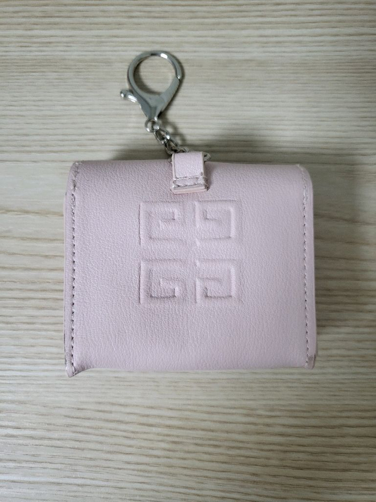 정품) 지방시 에어팟 키링 (코스메틱)--1