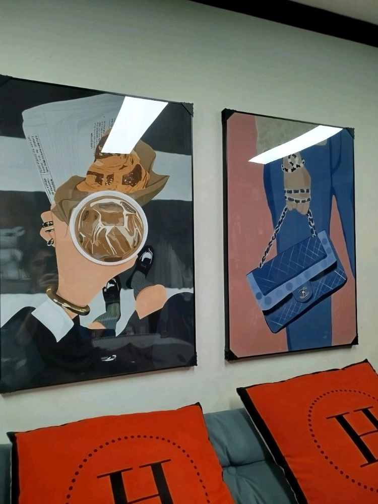 샤넬 감성 샤넬가방 샤넬백 여인 유화 대형 그림액자 그림 액자 팝아트 인테리어소품 명품그림 명품액자 꽃 선물 가방 이미지