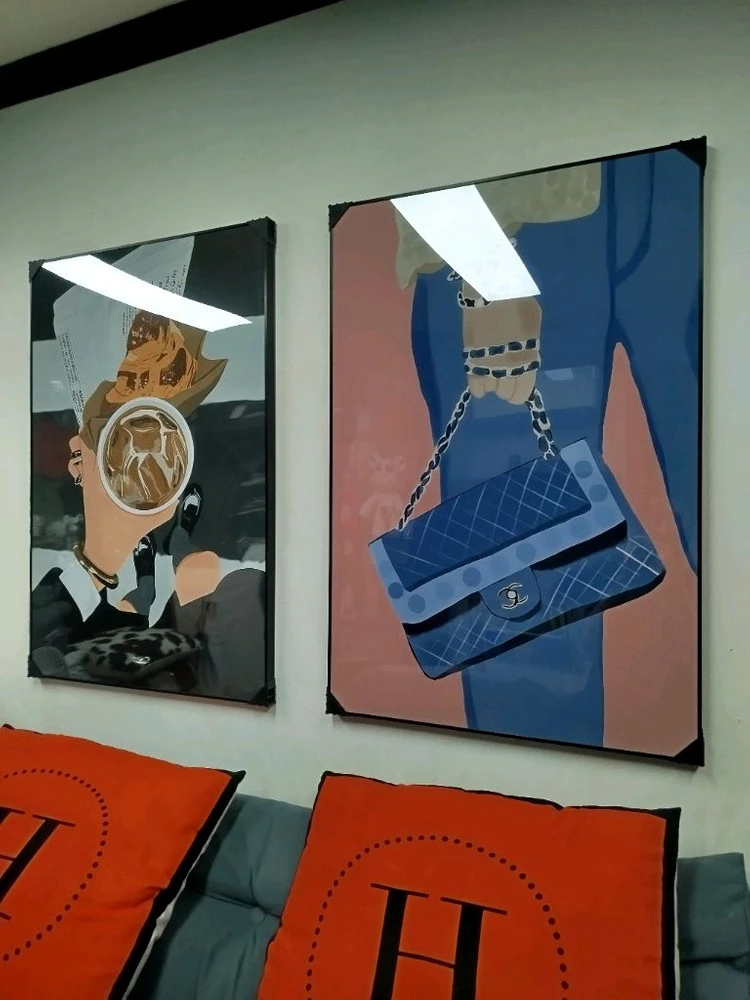 샤넬 감성 샤넬가방 샤넬백 여인 유화 대형 그림액자 그림 액자 팝아트 인테리어소품 명품그림 명품액자 꽃 선물 가방 이미지