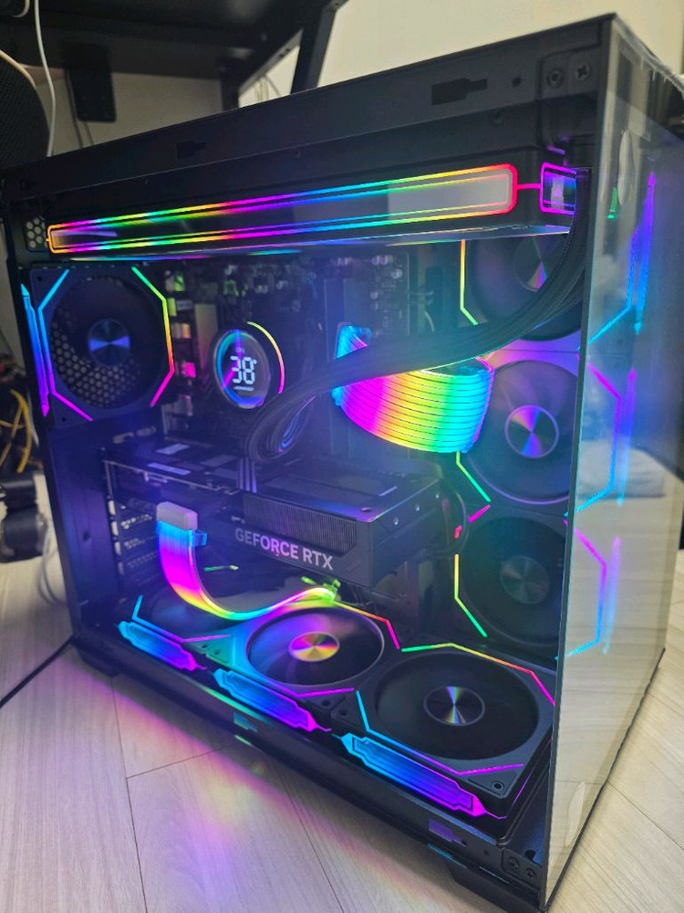 라이젠7 7800X3D RTX5070 고사양본체 이미지