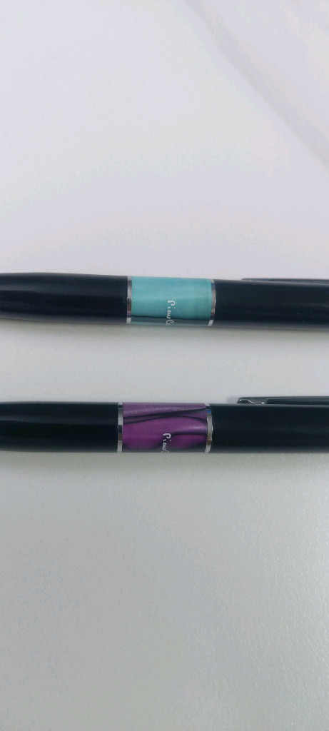 피에르가르뎅볼펜2개--1