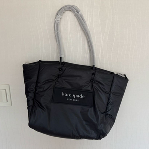 Kate spade 패딩가방 기저귀 가방