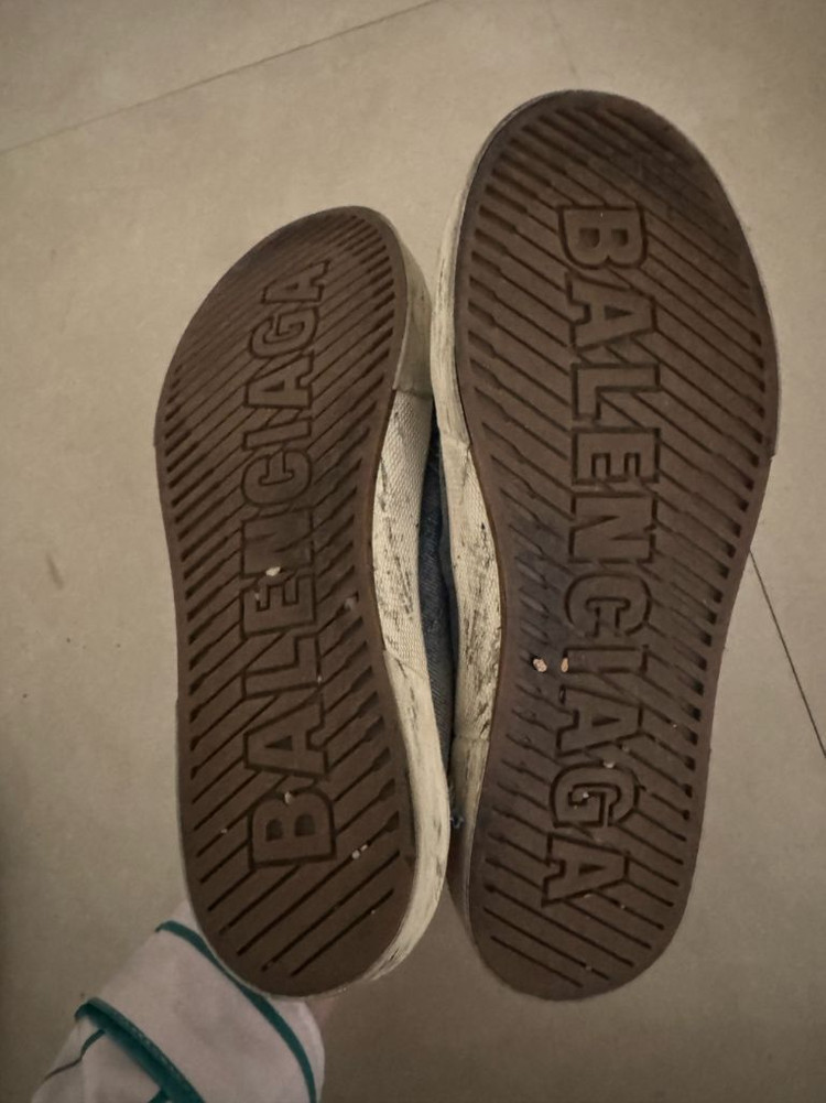 발렌시아가 데님 뮬 운동화 이미지