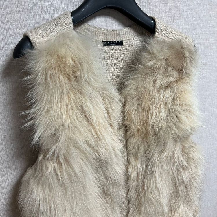 시슬리 폭스퍼 니트 베스트 이미지