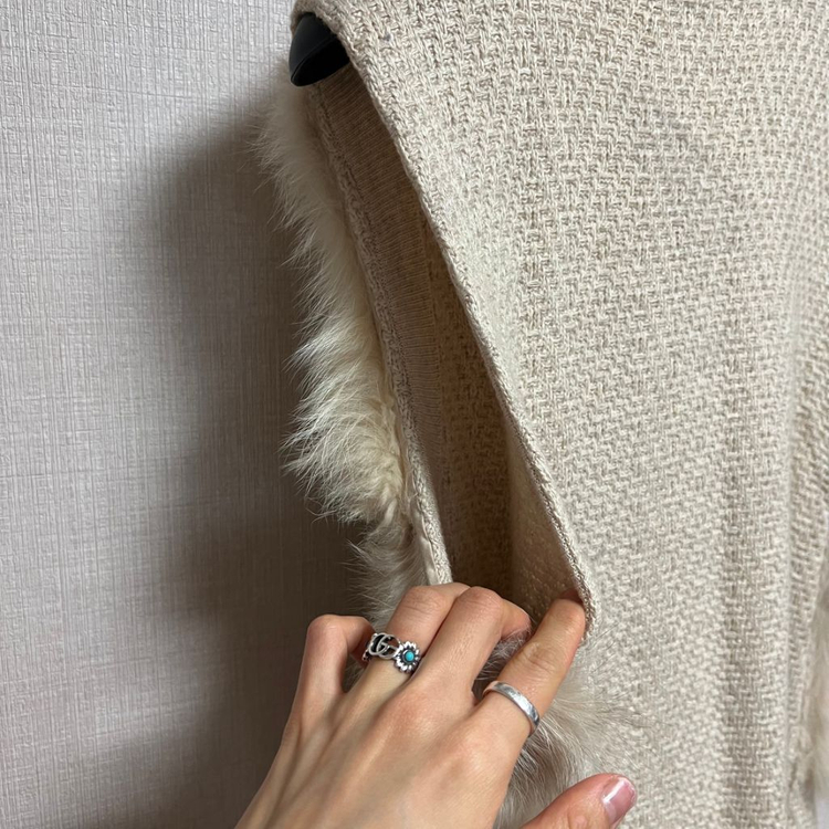 시슬리 폭스퍼 니트 베스트 이미지