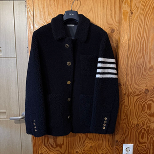 톰브라운 다이드 리버서블 시어링 무스탕 자켓