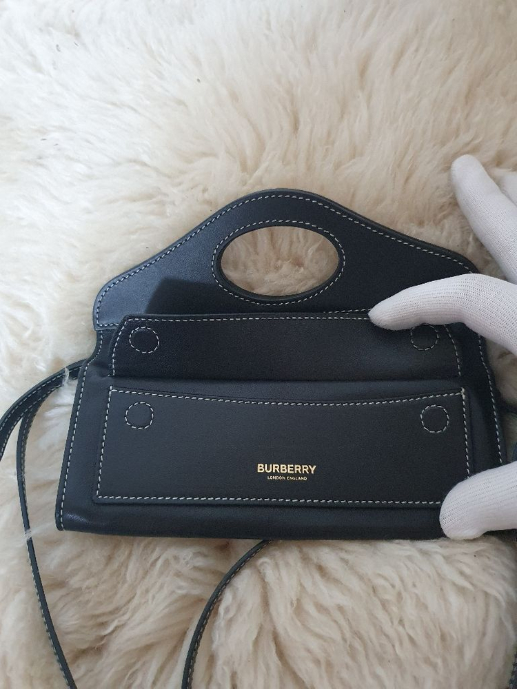 (정품)버버리 톱스터치 미니 블랙포켓 *꺠끗해요*--3
