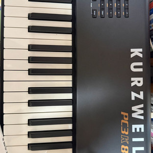 커즈와일 신디사이저