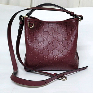 구찌 GG 엠블럼 스몰 버킷백 이미지