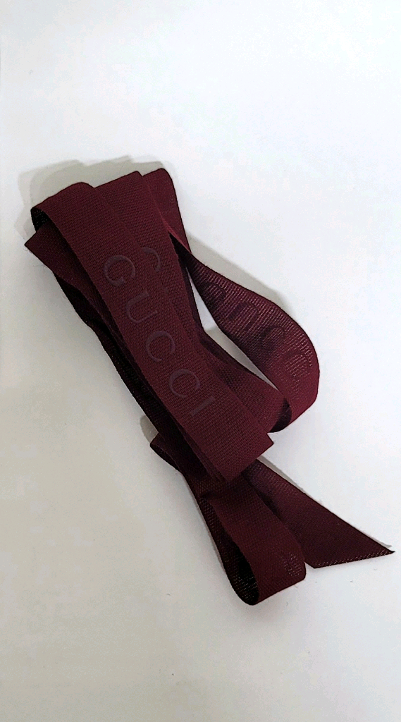 구찌 GG 엠블럼 스몰 버킷백 이미지