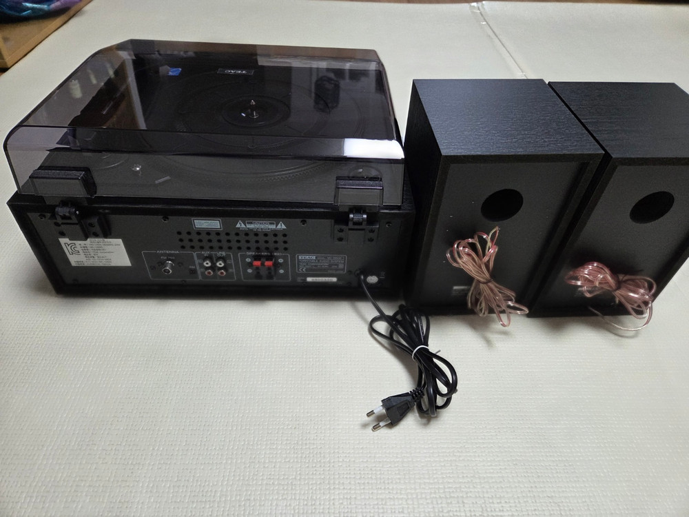 티악 TEAC MC-D800 올인원 오디오 CD+LP플레이어+USB+라디오+블루투스 이미지