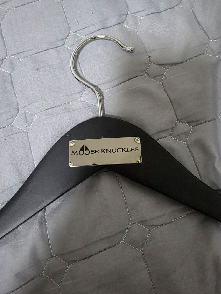 무스너클 숏패딩 블랙 판매합니다--7