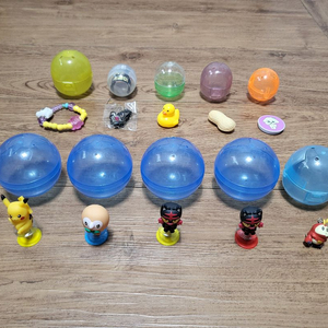 포켓몬 피규어 가챠 5개 + 뽑기 5개