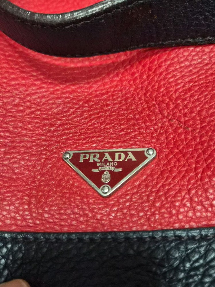 (정품) 프라다 가죽 버킷백 (명품 여자 가방 크로스백 숄더백)--1